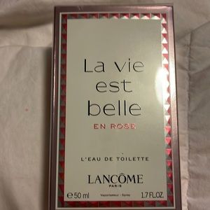 Lancôme La vie est belle En Rose perfume